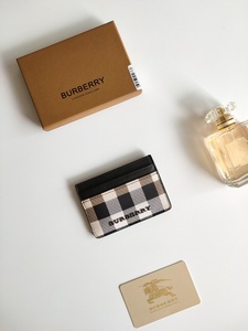 Burberry Wallets 33